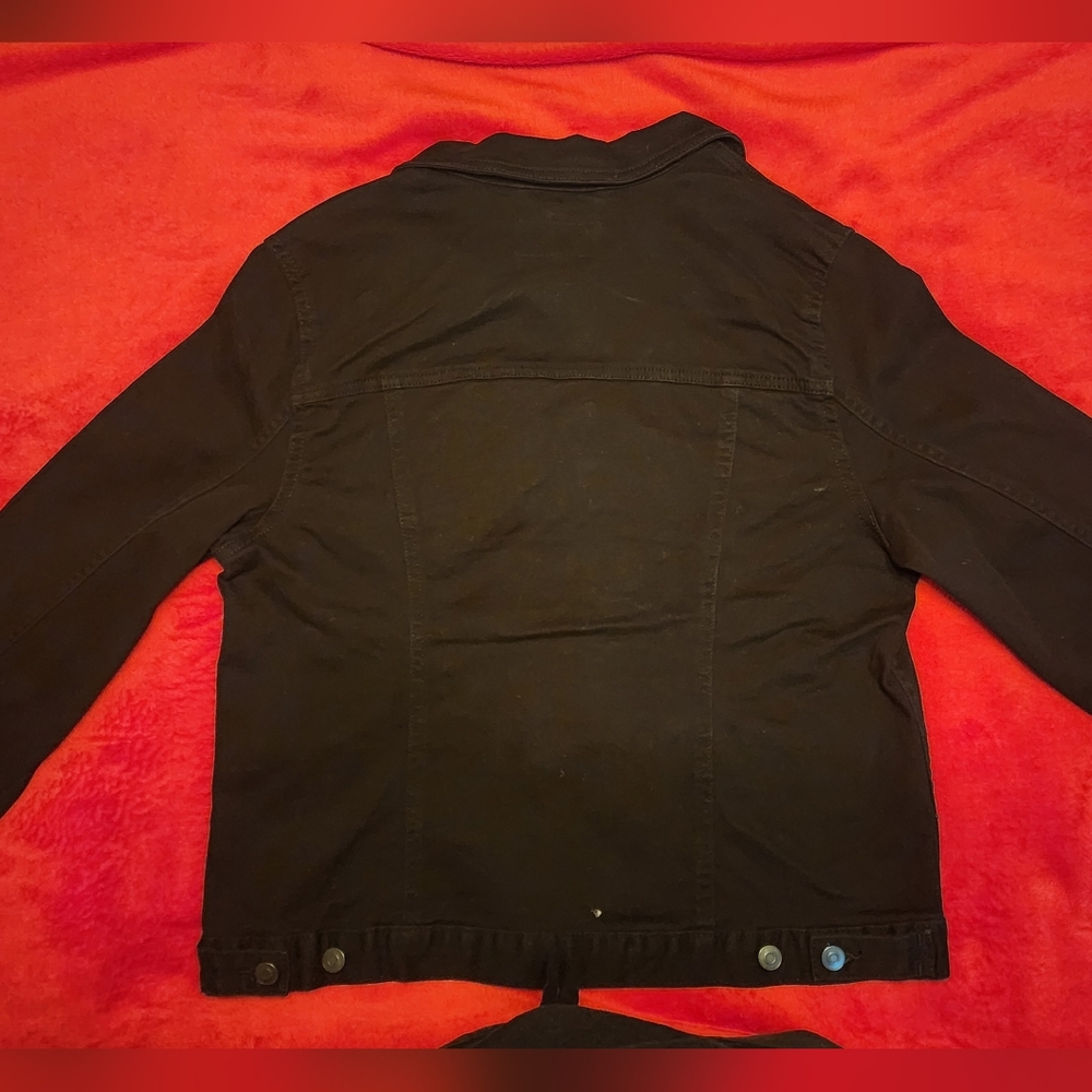 A Black Women's Time And Tru Jacket sz 16-18, XL